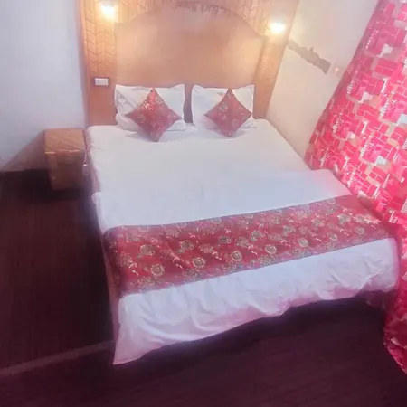 The Q2 Residency Apartment Srinagar  Exterior photo